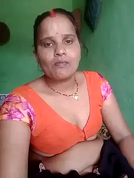Shivani09900 online show from 5, 6, 2026