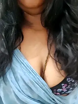 Snapshot of Ramya_456 chatting on 15, 6, 2026 Ramya 456 online show from 15, 6, 2026