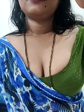 Snapshot of Ramya_456 chatting on 18, 6, 2026 Ramya 456 online show from 18, 6, 2026