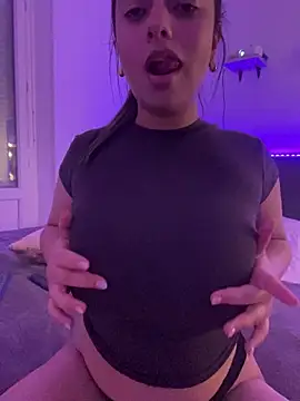 Lusty Lunaa online show from 14, 5, 2026