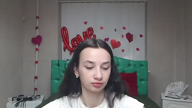 Snapshot of Je55icaBreeze chatting on 8, 5, 2026 Je55icaBreeze online show from 8, 5, 2026