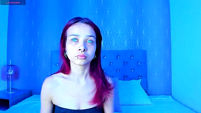 Snapshot of erizdarkveyl chatting on 21, 7, 2026 erizdarkveyl online show from 21, 7, 2026