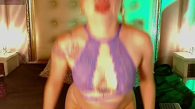 Snapshot of LilithSnoop chatting on 31, 3, 2026 LilithSnoop online show from 31, 3, 2026