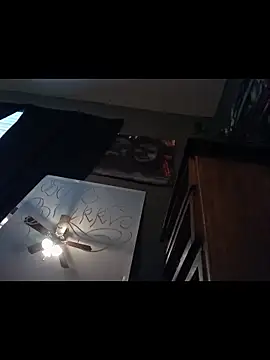 Snapshot of wesstfine chatting on 6, 4, 2026 wesstfine online show from 6, 4, 2026