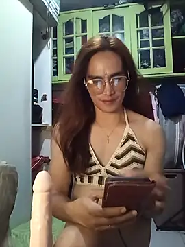 HornyKerujieTrans online show from 15, 7, 2026
