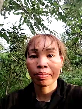 Snapshot of Ely-cute2k chatting on 17, 6, 2026 Ely-cute2k online show from 17, 6, 2026