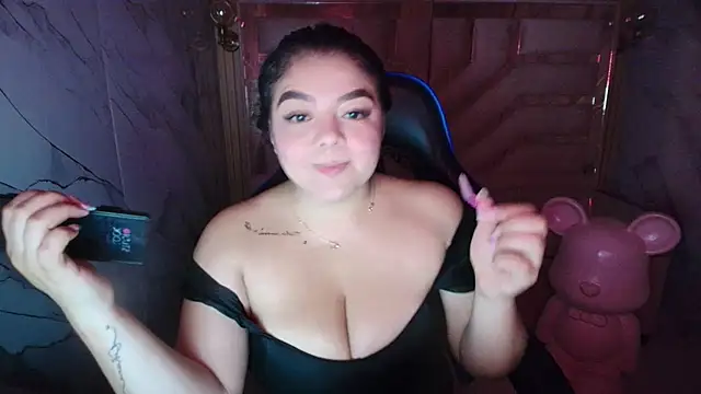 luna  r  online show from 6, 5, 2026