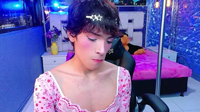 IsaacNovaa online show from 8, 6, 2026