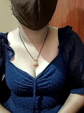 Latha lovely online show from 16, 4, 2026