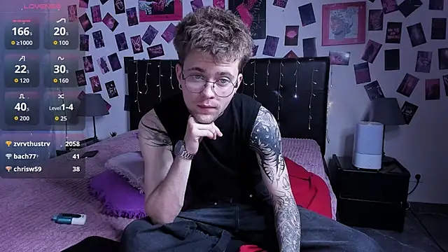 Snapshot of Thomas_Norton chatting on 5, 7, 2026 Thomas Norton online show from 5, 7, 2026