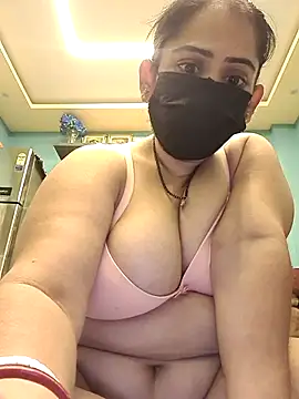 Snapshot of sonalidey5564 chatting on 1, 4, 2026 sonalidey5564 online show from 1, 4, 2026
