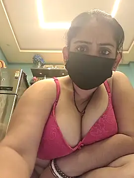 Snapshot of sonalidey5564 chatting on 4, 4, 2026 sonalidey5564 online show from 4, 4, 2026