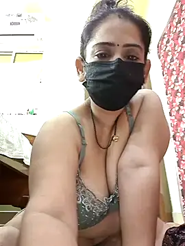 Snapshot of sonalidey5564 chatting on 8, 5, 2026 sonalidey5564 online show from 8, 5, 2026