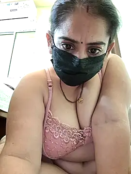 Snapshot of sonalidey5564 chatting on 9, 5, 2026 sonalidey5564 online show from 9, 5, 2026