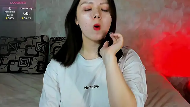 miss teasee online show from 21, 5, 2026