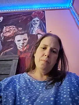 023thickandjuicy07 online show from 16, 6, 2026