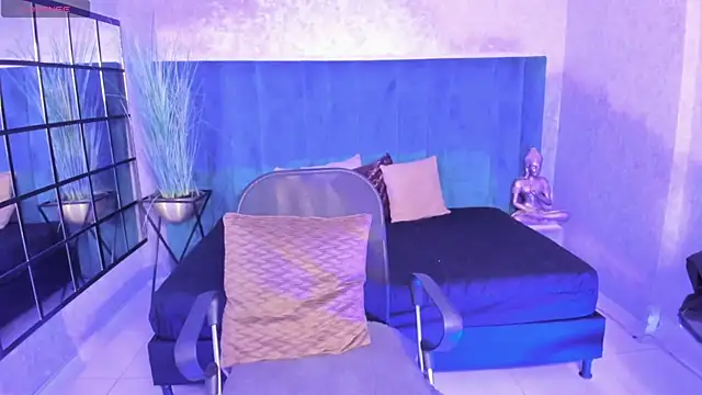 Antoniajblair online show from 8, 5, 2026