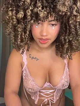 Snapshot of Kendra_curly chatting on 16, 5, 2026 Kendra curly online show from 16, 5, 2026
