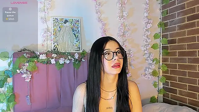 megan n online show from 31, 3, 2026
