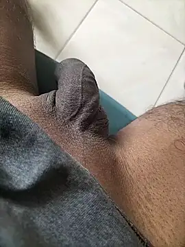 wildguy27 online show from 27, 3, 2026