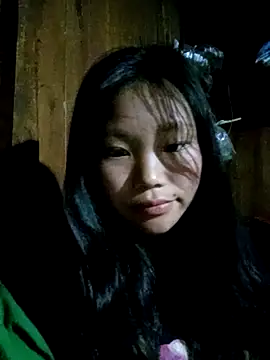 Snapshot of Snow-queen chatting on 5, 5, 2026 Snow-queen online show from 5, 5, 2026