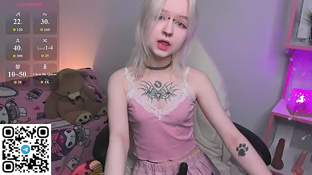 Snapshot of Mary_Wester chatting on 20, 5, 2026 Mary Wester online show from 20, 5, 2026