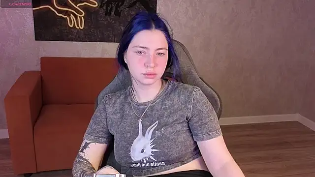honey cherrry online show from 14, 6, 2026