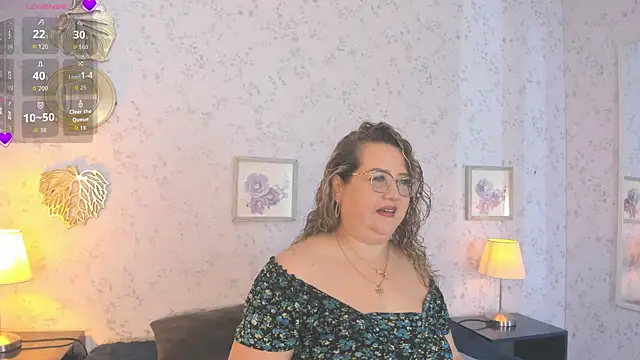 Snapshot of Martinacurvy_ chatting on 4, 6, 2026 Martinacurvy online show from 4, 6, 2026