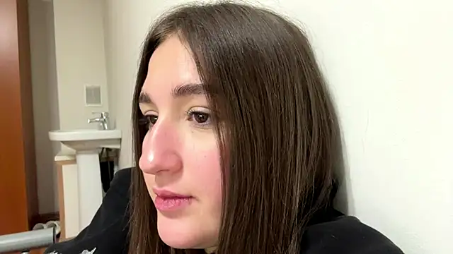 Annnna  online show from 18, 5, 2026