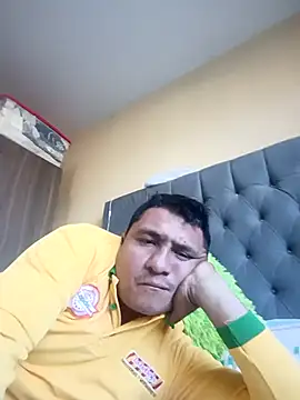 Snapshot of luis20212 chatting on 26, 3, 2026 luis20212 online show from 26, 3, 2026