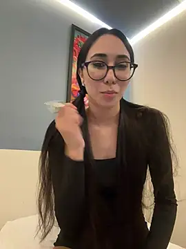 Snapshot of juliacosta chatting on 7, 4, 2026 juliacosta online show from 7, 4, 2026