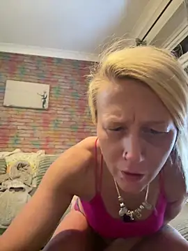 GG-Beautiful-Nightmare online show from 20, 4, 2026