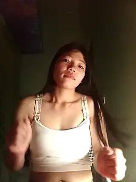 Snapshot of -Quyny- chatting on 10, 4, 2026 -Quyny- online show from 10, 4, 2026