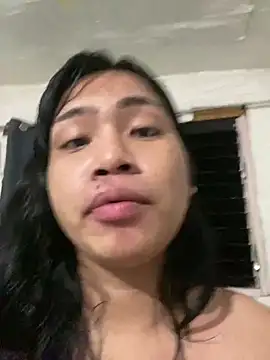 lulueraxxxx online show from 13, 5, 2026