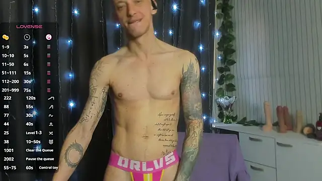 Snapshot of James2Inked chatting on 10, 4, 2026 James2Inked online show from 10, 4, 2026