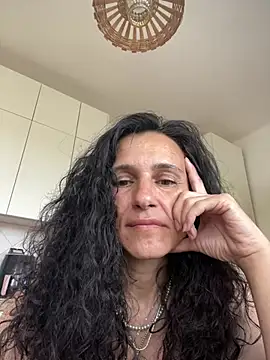 Snapshot of StellaMia263 chatting on 7, 6, 2026 StellaMia263 online show from 7, 6, 2026