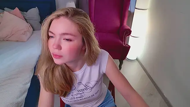 Snapshot of Rita_Shy chatting on 25, 6, 2026 Rita Shy online show from 25, 6, 2026