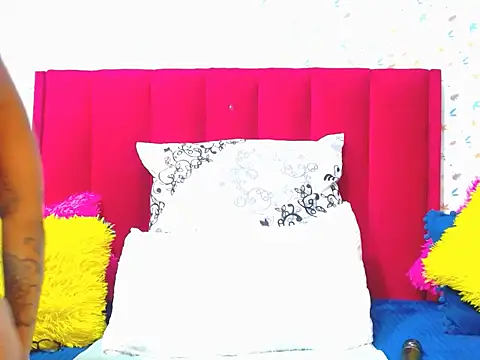 Cherrybootyofjoy86 online show from 28, 6, 2026