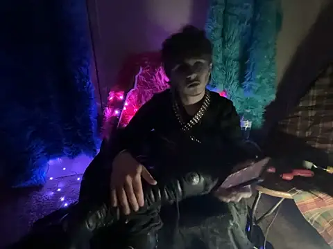 Snapshot of noahfoxxftm chatting on 29, 3, 2026 noahfoxxftm online show from 29, 3, 2026