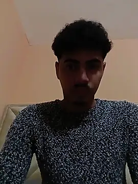 Snapshot of LucaColmal chatting on 3, 4, 2026 LucaColmal online show from 3, 4, 2026