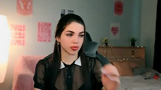 Snapshot of molly_rettyy chatting on 14, 5, 2026 molly rettyy online show from 14, 5, 2026