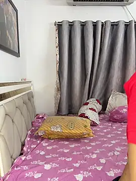 Snapshot of Sweet-Ellina chatting on 18, 6, 2026 Sweet-Ellina online show from 18, 6, 2026