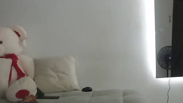MissDolluxe online show from 24, 7, 2026