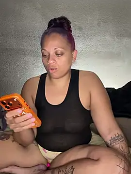 SHY QUINN online show from 2, 5, 2026