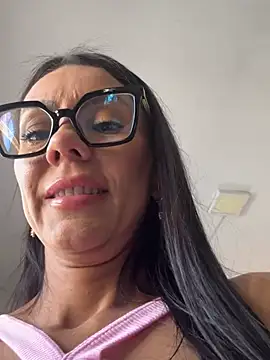 SofiParma online show from 9, 5, 2026