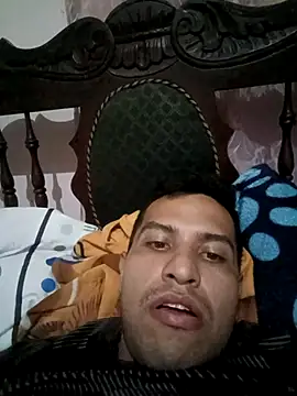 Snapshot of Julian411 chatting on 31, 3, 2026 Julian411 online show from 31, 3, 2026