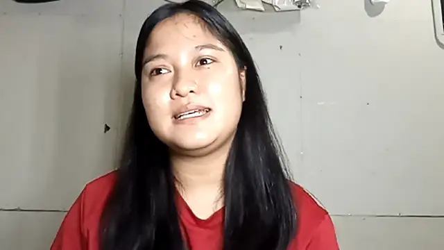 BrandeePhatdouang online show from 1, 4, 2026