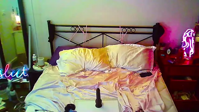 courtney1982 online show from 31, 5, 2026