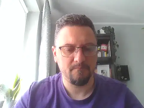 19cmSlave online show from 19, 5, 2026