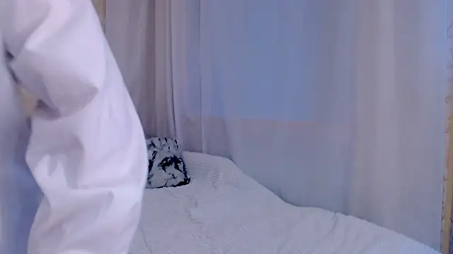 Snapshot of miss_ethel chatting on 27, 4, 2026 miss ethel online show from 27, 4, 2026